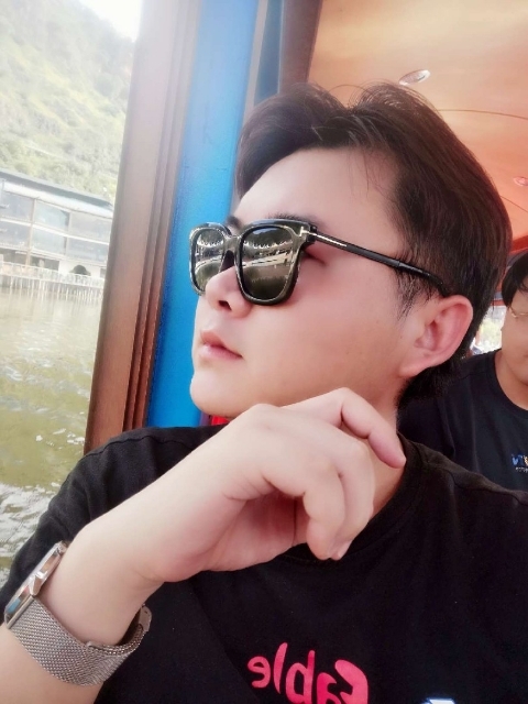 曲生的第一张照片--邢台相亲服务中心