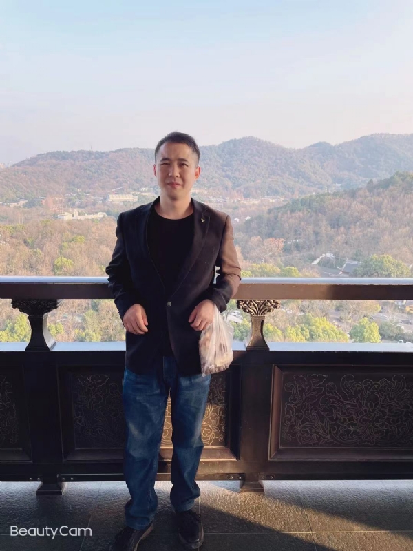 周周的第二张照片--邢台相亲服务中心