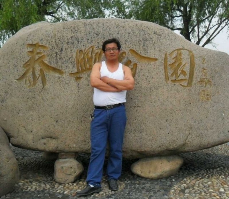 黑哥的第一张照片--邢台相亲服务中心