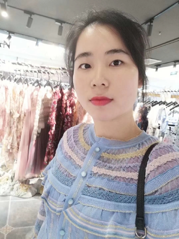 团笑的第一张照片--邢台相亲服务中心