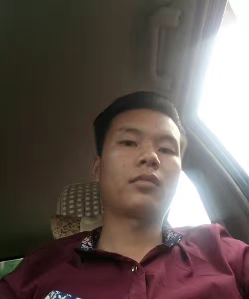 单亲爸爸的第一张照片--邢台相亲服务中心