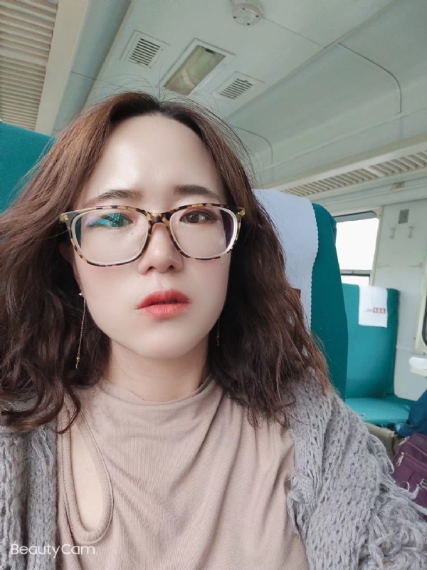 云烟成雨的第一张照片--邢台相亲服务中心