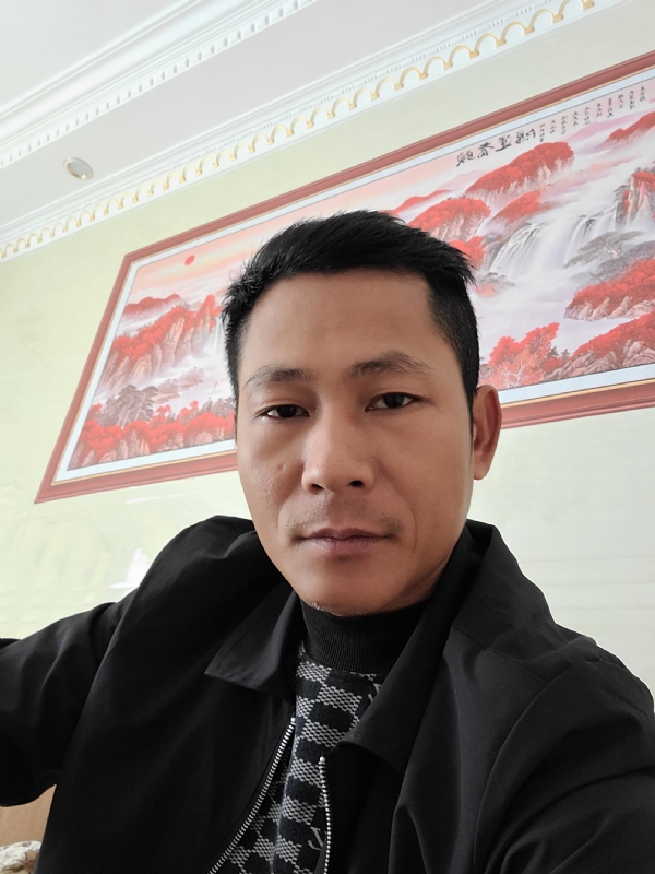 大叔的第一张照片--邢台相亲服务中心