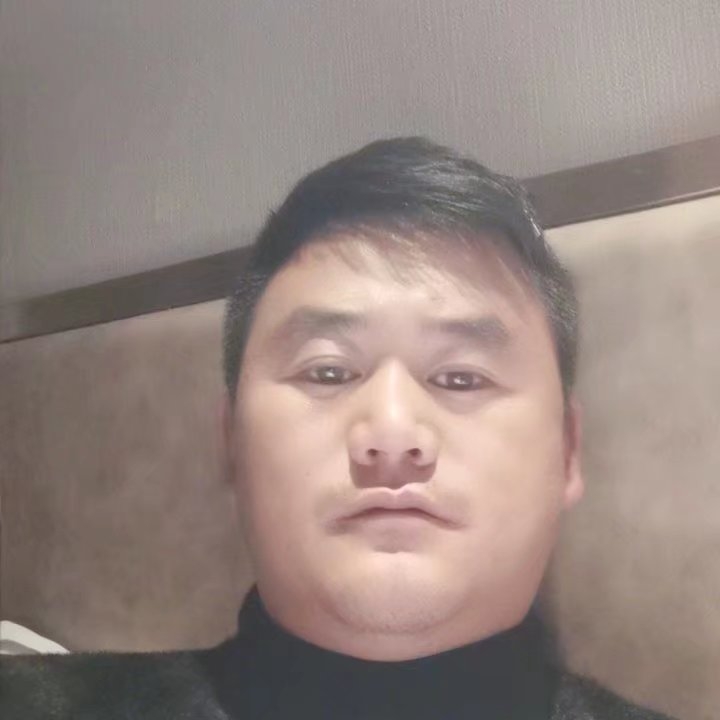 奔跑的第一张照片--邢台相亲服务中心