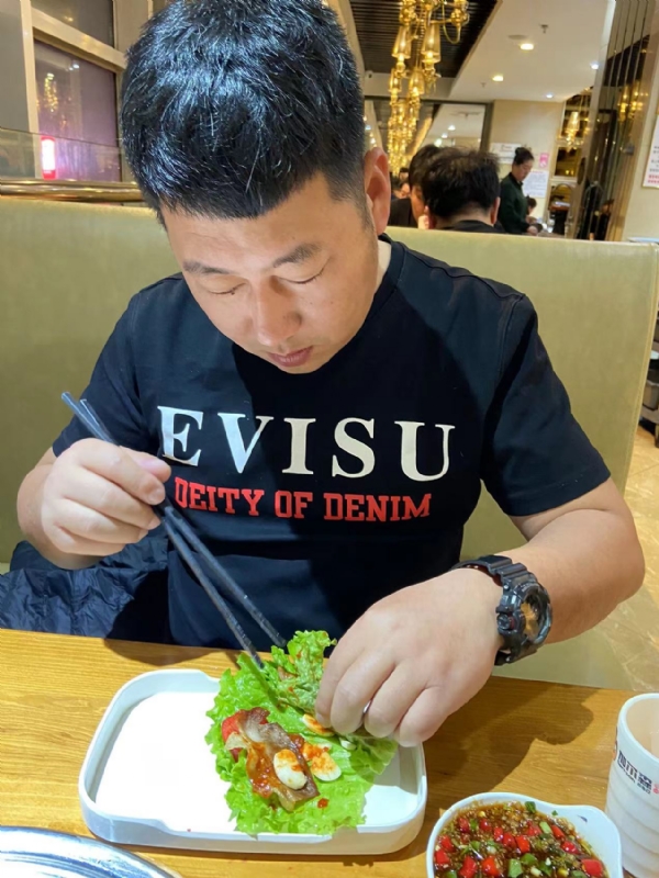 砒霜的第一张照片--邢台相亲服务中心