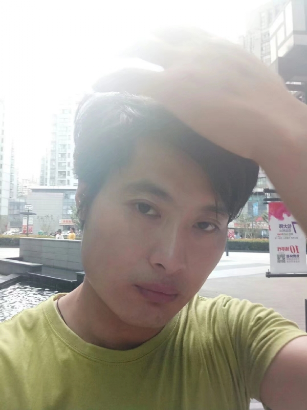 钢铁侠的第一张照片--邢台相亲服务中心