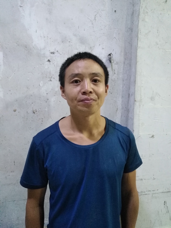 栋哥的第一张照片--邢台相亲服务中心