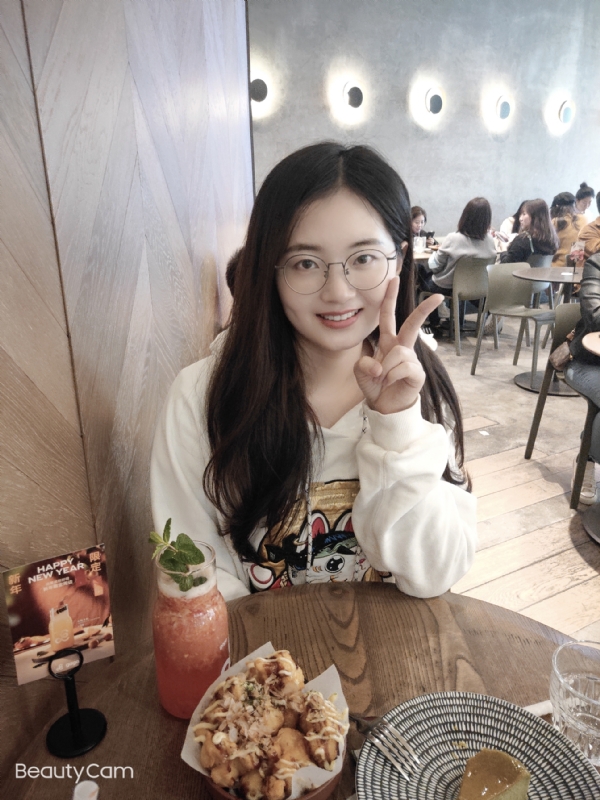 皮卡小姐的第一张照片--邢台相亲服务中心