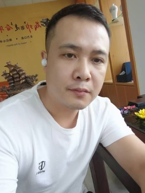 礼哥的第二张照片--邢台相亲服务中心