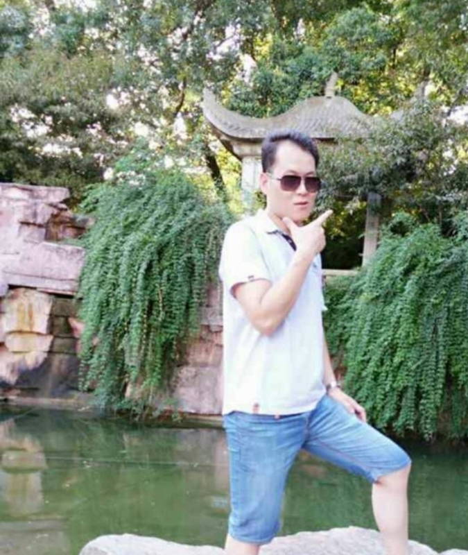 随缘的第一张照片--邢台相亲服务中心