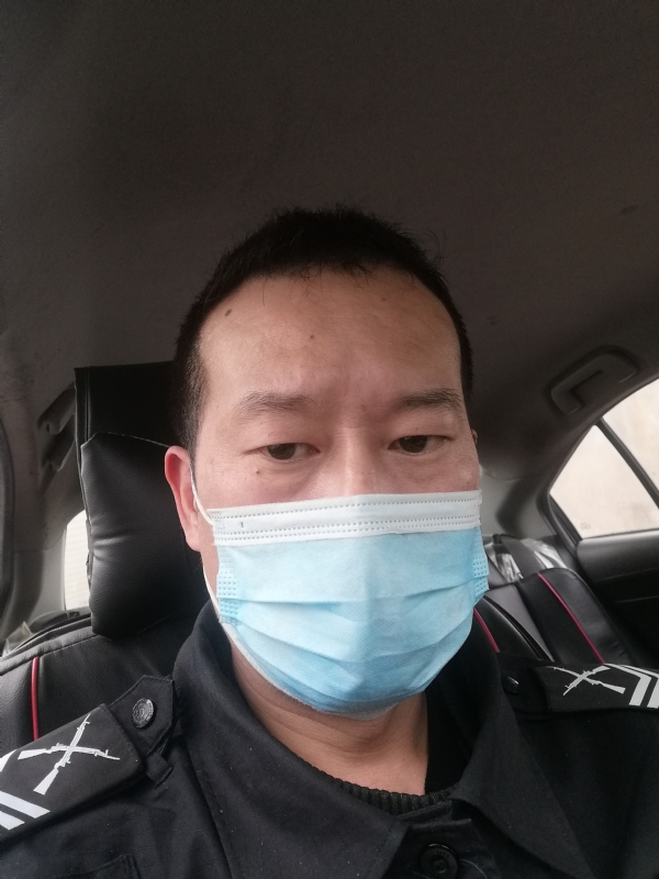 不会躲的刺猬的第一张照片--邢台相亲服务中心