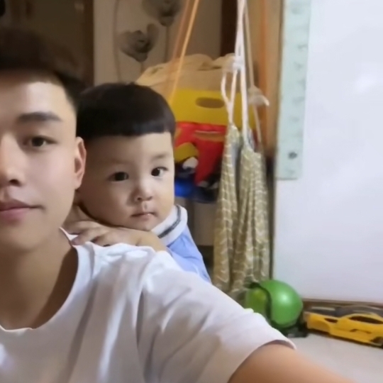 嘻嘻嘻的第一张照片--邢台相亲服务中心