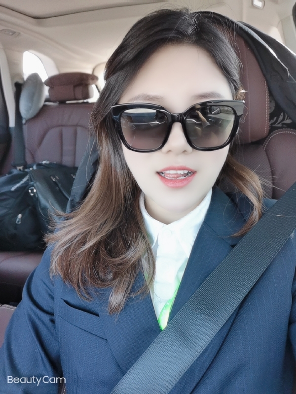 湖南妹子在深圳的第二张照片--邢台相亲服务中心