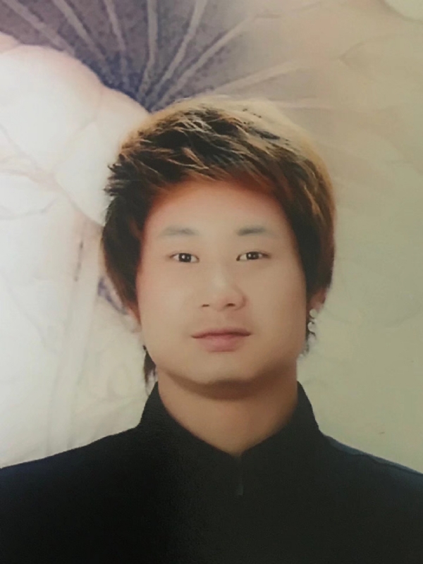 咮辛的第一张照片--邢台相亲服务中心