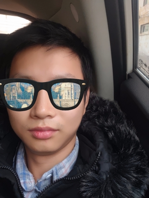 请问揉揉头的第一张照片--邢台相亲服务中心