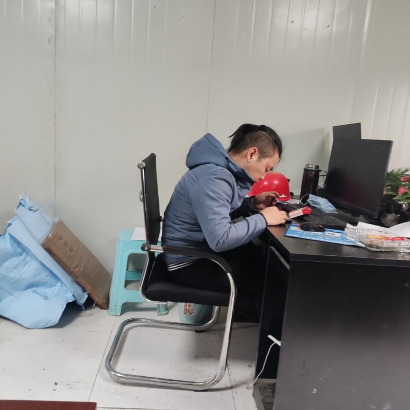 太空舱的第一张照片--邢台相亲服务中心