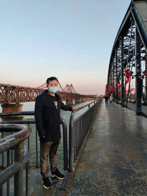 王先生的第一张照片--邢台相亲服务中心