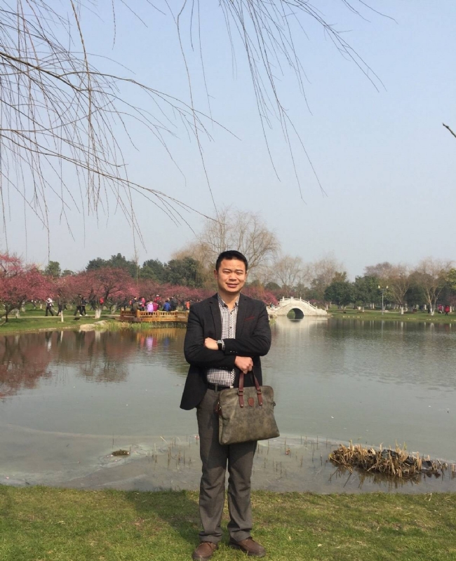 曾经的心疼的第二张照片--邢台相亲服务中心