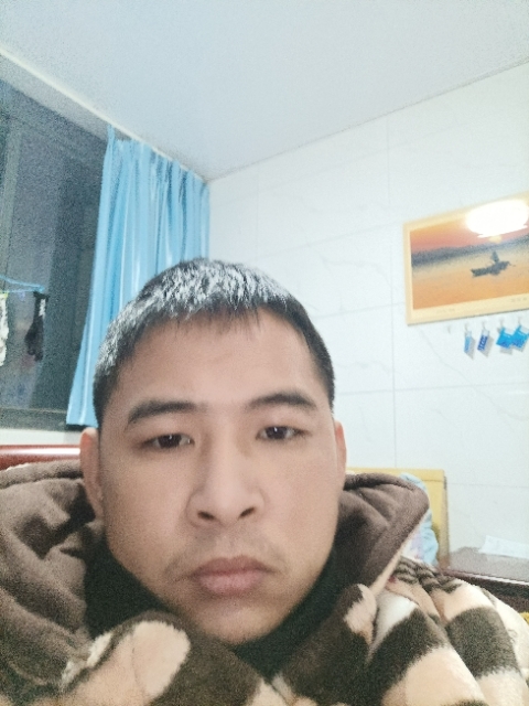 寂寞的第一张照片--邢台相亲服务中心