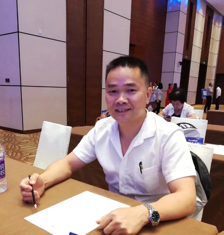 温馨港湾只差一个你的第一张照片--邢台相亲服务中心