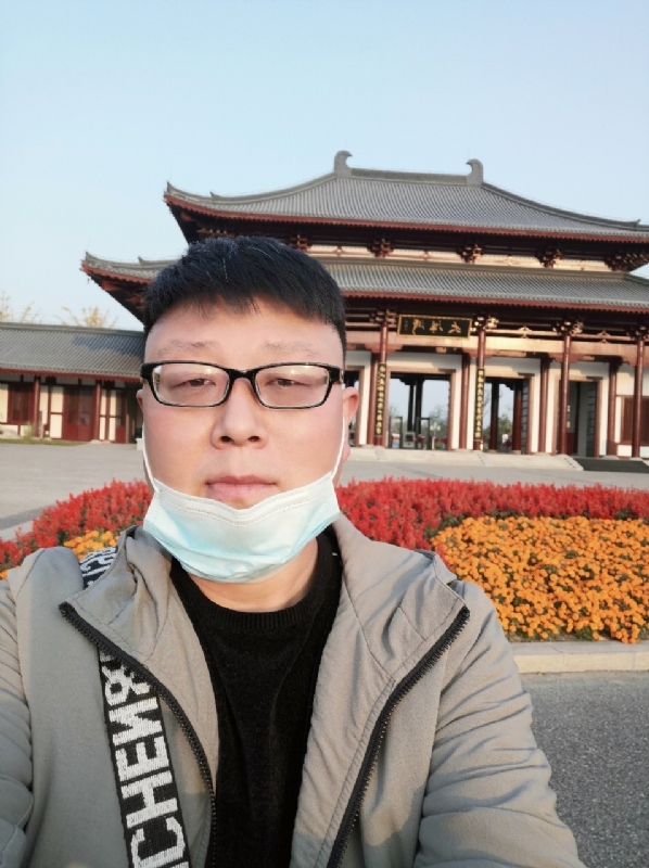 神经蛙的第一张照片--邢台相亲服务中心