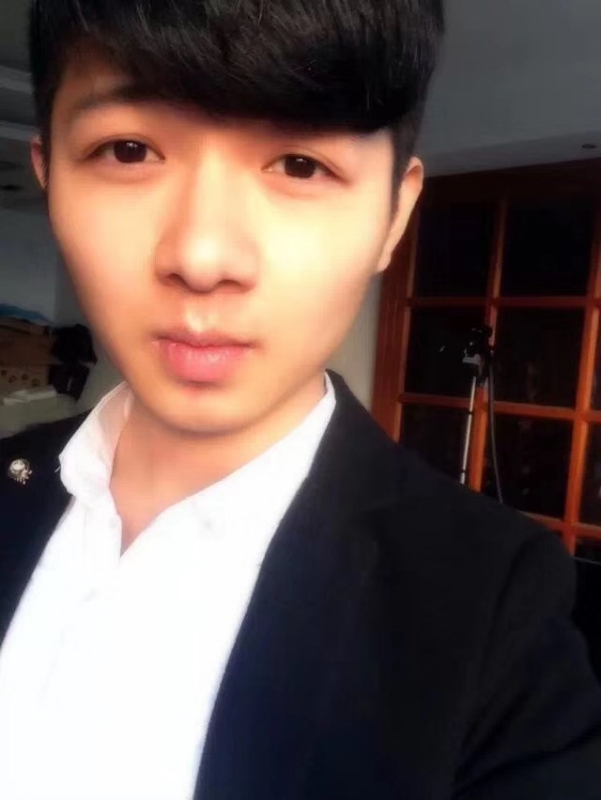 萨拉嘿呦的第一张照片--邢台相亲服务中心