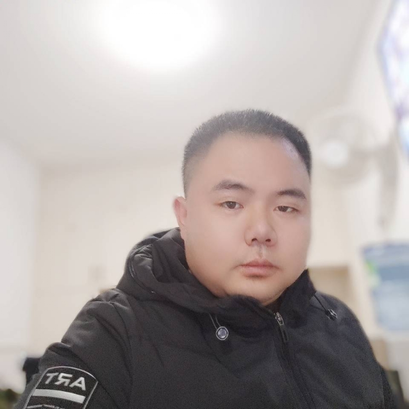 珍惜眼前人的第一张照片--邢台相亲服务中心