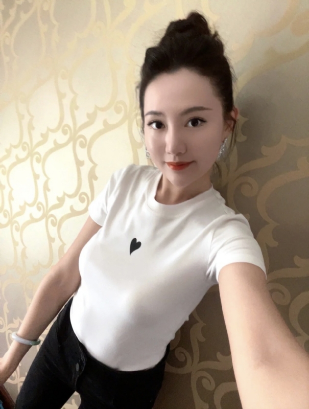 雨熙的第一张照片--邢台相亲服务中心