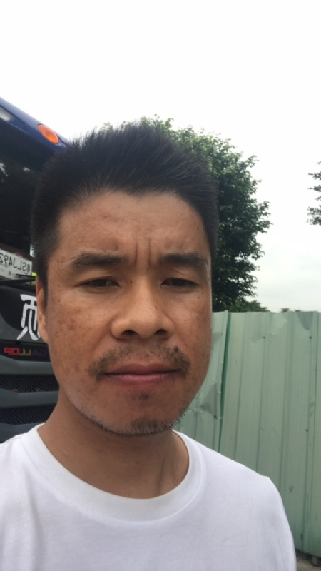 奔跑的蜗牛的第一张照片--邢台相亲服务中心