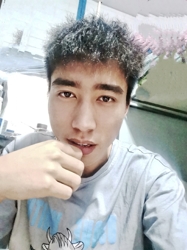 未来可期的第一张照片--邢台相亲服务中心