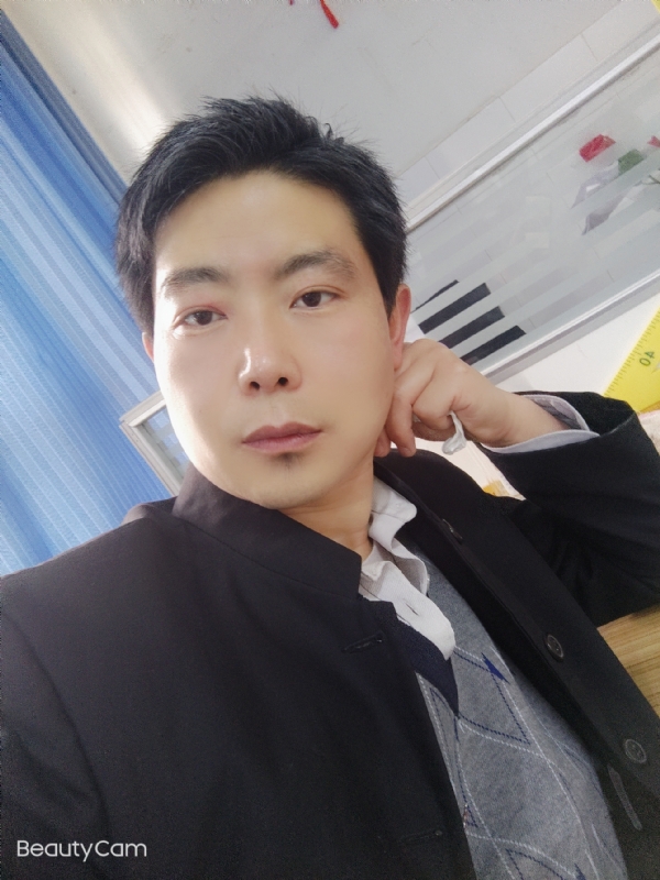 铜豌豆的第一张照片--邢台相亲服务中心