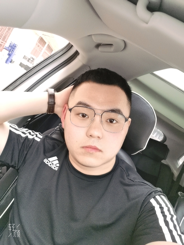 海阔天空的第一张照片--邢台相亲服务中心