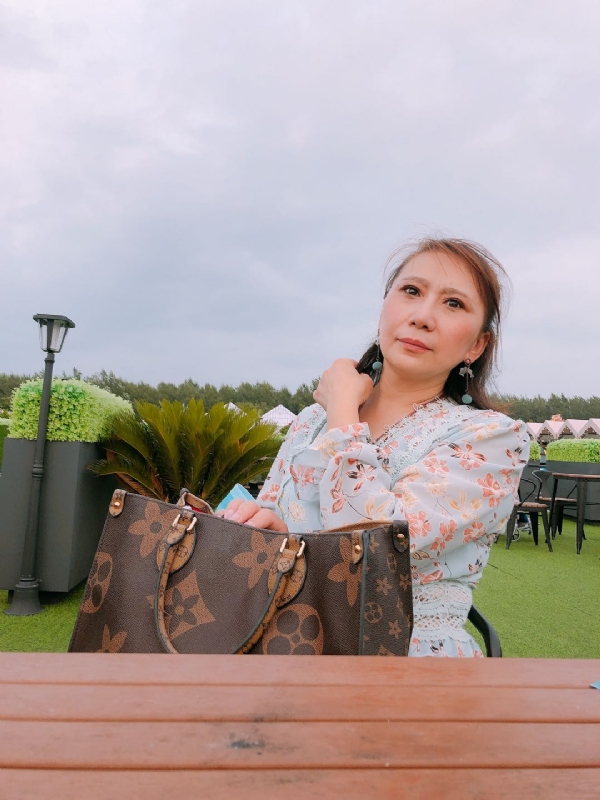 鸿运来的第一张照片--邢台相亲服务中心