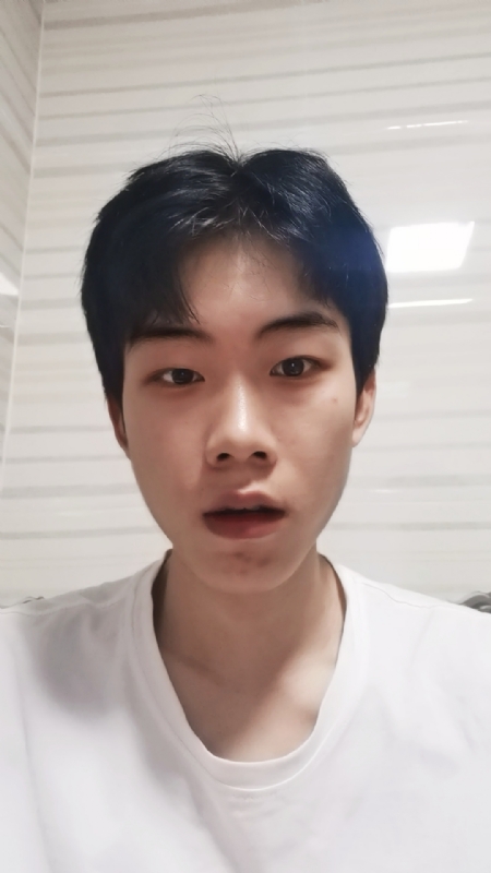 嘿的第一张照片--邢台相亲服务中心