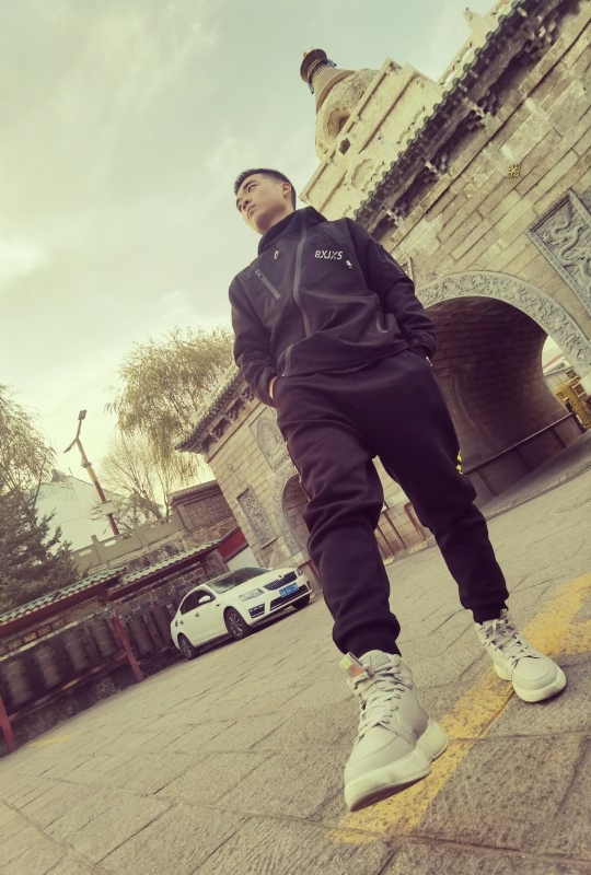 相会的第一张照片--邢台相亲服务中心