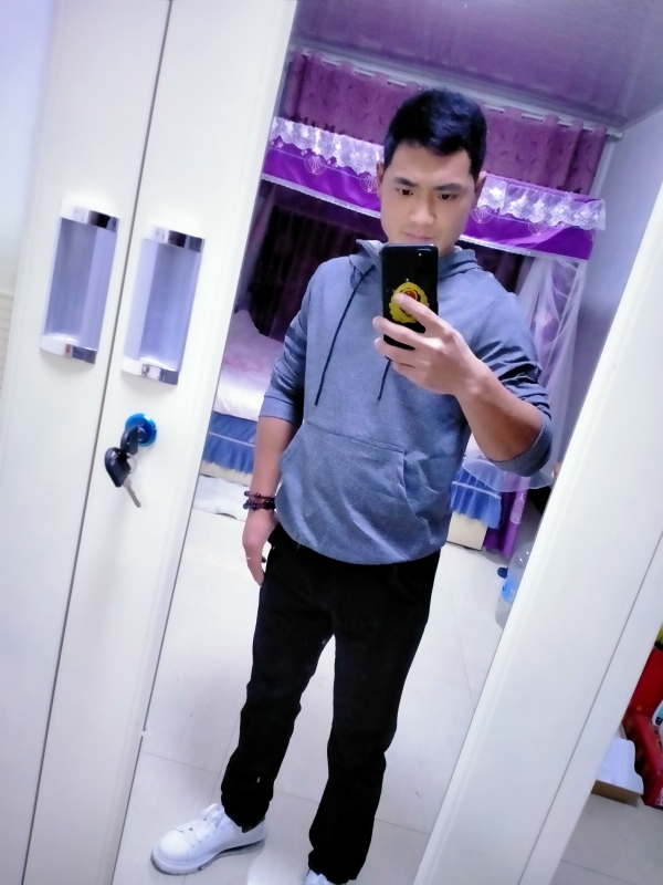 空心的第一张照片--邢台相亲服务中心