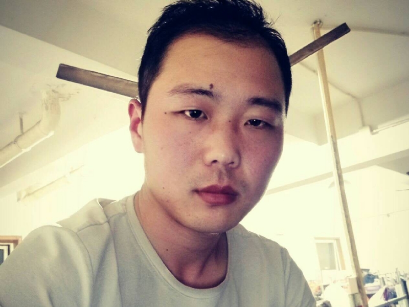 听听那冷雨的第一张照片--邢台相亲服务中心