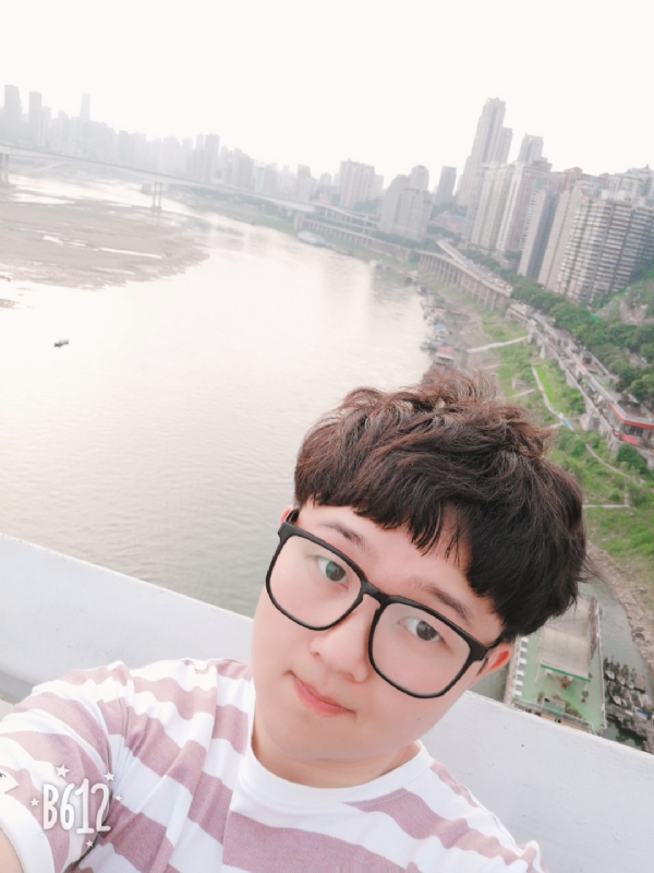 白夜行中人的第一张照片--邢台相亲服务中心