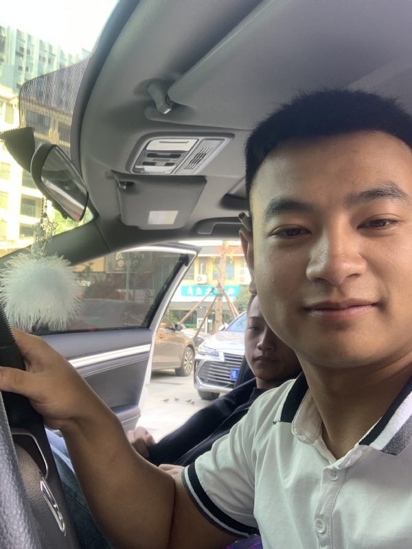 古有风琴的第三张照片--邢台相亲服务中心