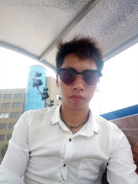 寻缘的第一张照片--邢台相亲服务中心