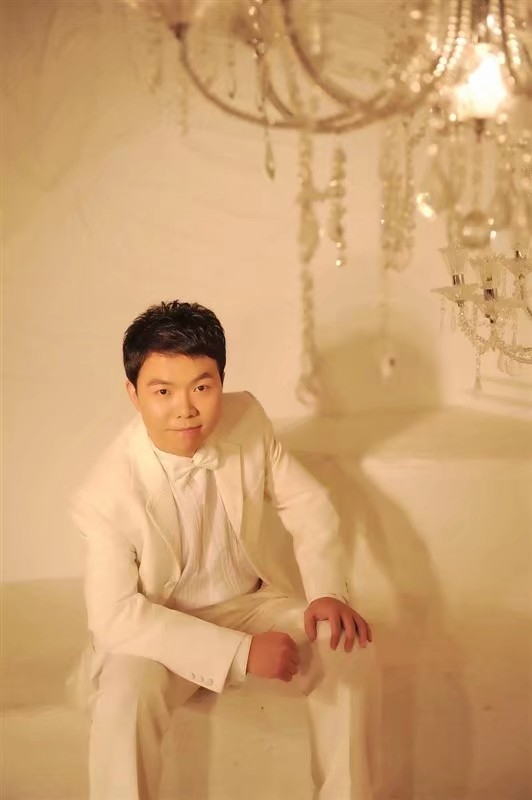 龙樱花的第一张照片--邢台相亲服务中心