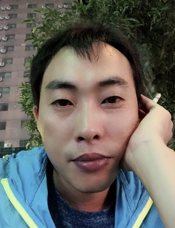 一直在路上的第一张照片--邢台相亲服务中心