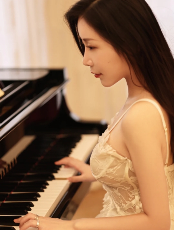 linlin的第二张照片--邢台相亲服务中心