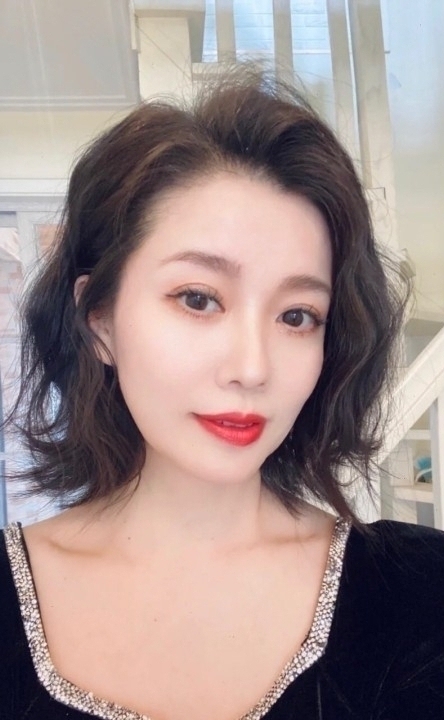 束負的第一张照片--邢台相亲服务中心