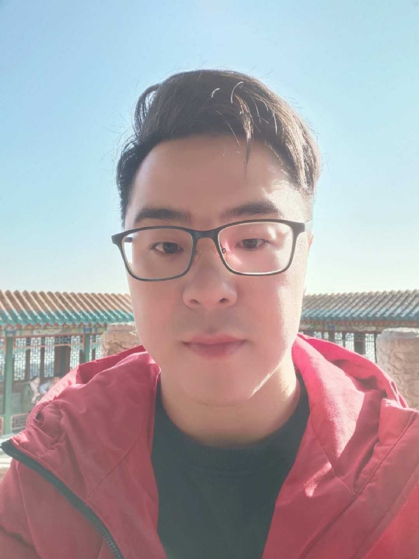 不爱吃竹子的小熊的第一张照片--邢台相亲服务中心