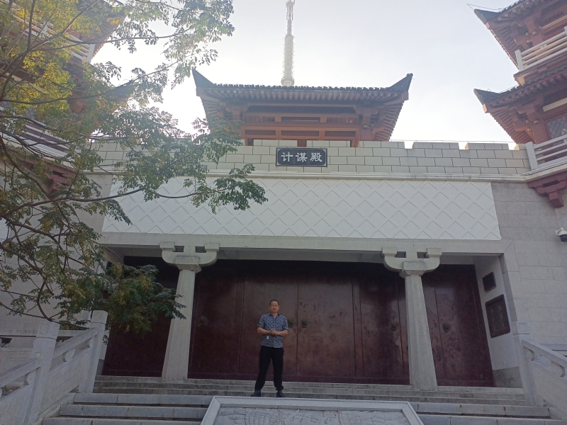 春夏秋冬的第一张照片--邢台相亲服务中心