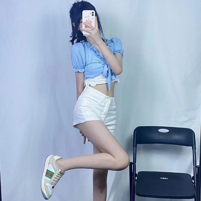 宝宝的第一张照片--邢台相亲服务中心