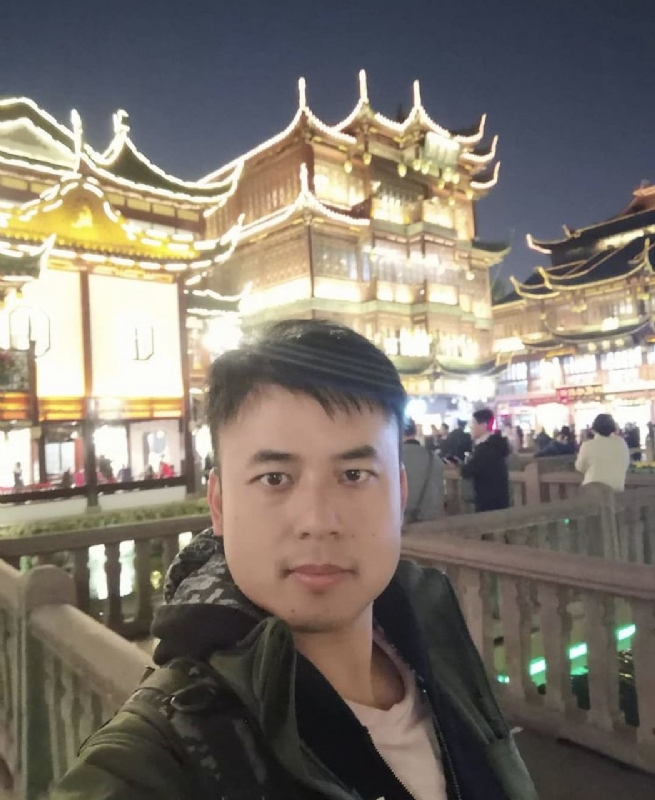 何先生he的第一张照片--邢台相亲服务中心