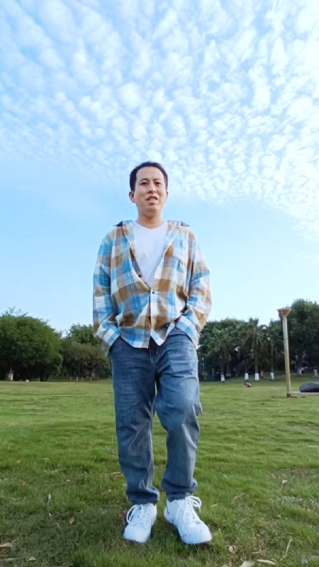 曹先生的第一张照片--邢台相亲服务中心