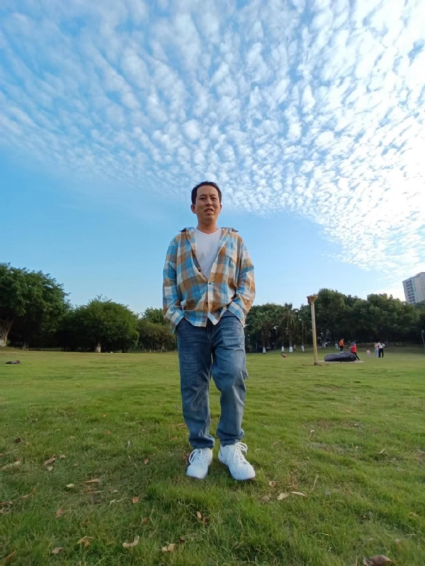 曹先生的第三张照片--邢台相亲服务中心